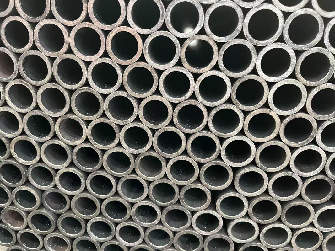 Seamless Hollow Bars / Seamless Carbon And Alloy Steel Mechanical Tubing / Steel Tubes For Machine Structure